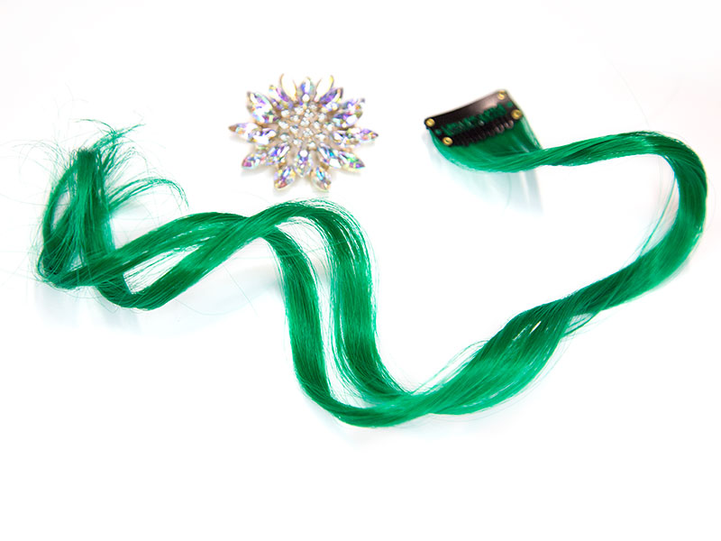 Волнистая прядь для волос с заколкой 35х500мм (цв.зеленый)